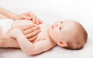 نفخ شکم در نوزادان