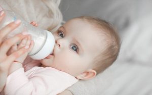 شیر خشک مناسب برای کودکان